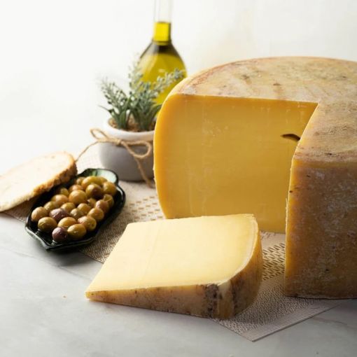 Çeçil Peyniri, Erzincan Deri Tulum Peyniri, Deri Tulum Peyniri, Tulum Peyniri, Tulum Peyniri Çeşitleri, Bidon Tulum Peyniri, Civil Küflü Peynir, Küflü Peynir, Eski Kars Kaşarı, Kaşar Peyniri, Otlu Peynir, Beyaz Peynir, İnek Peyniri, Koyun Peyniri, Keçi Peyniri, Yumuşak Peynir, Sert Peynir, Salamura Peynir, Lor Peyniri, Tuzlu Peynir, Tuzsuz Peynir, Otlu Peynir, Çörek Otlu Peynir, Peynir Çeşitleri